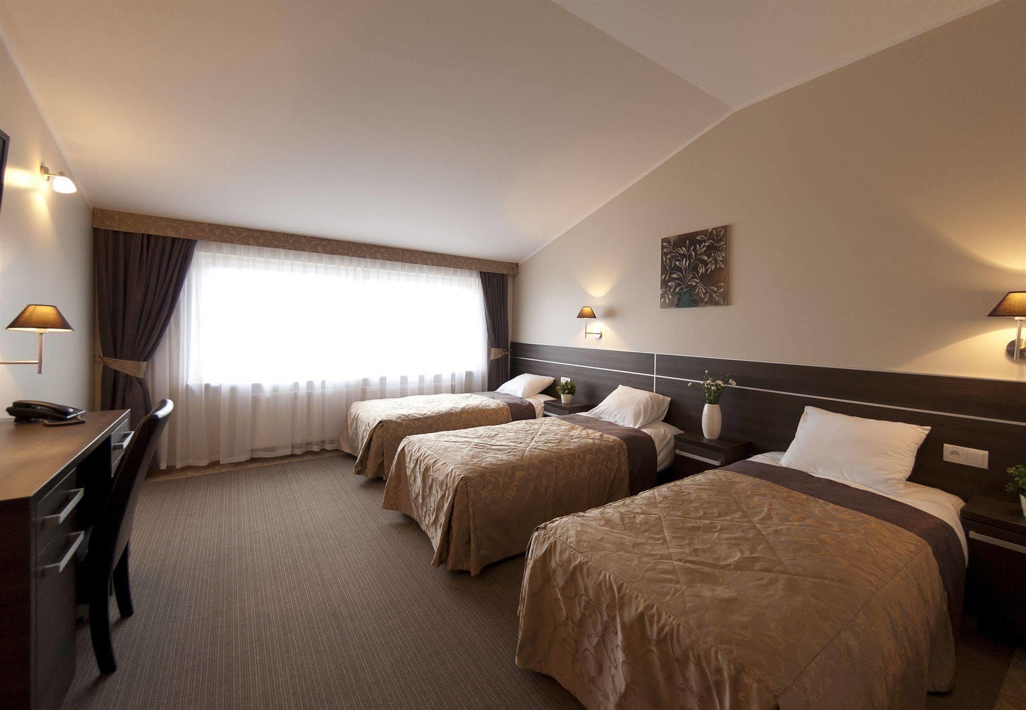 Bed and Breakfast Zloty Staw Borkowo  Esterno foto